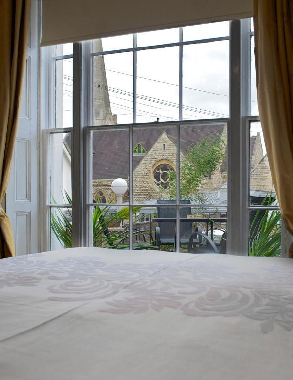 The Bradley Hotell Cheltenham Rum bild
