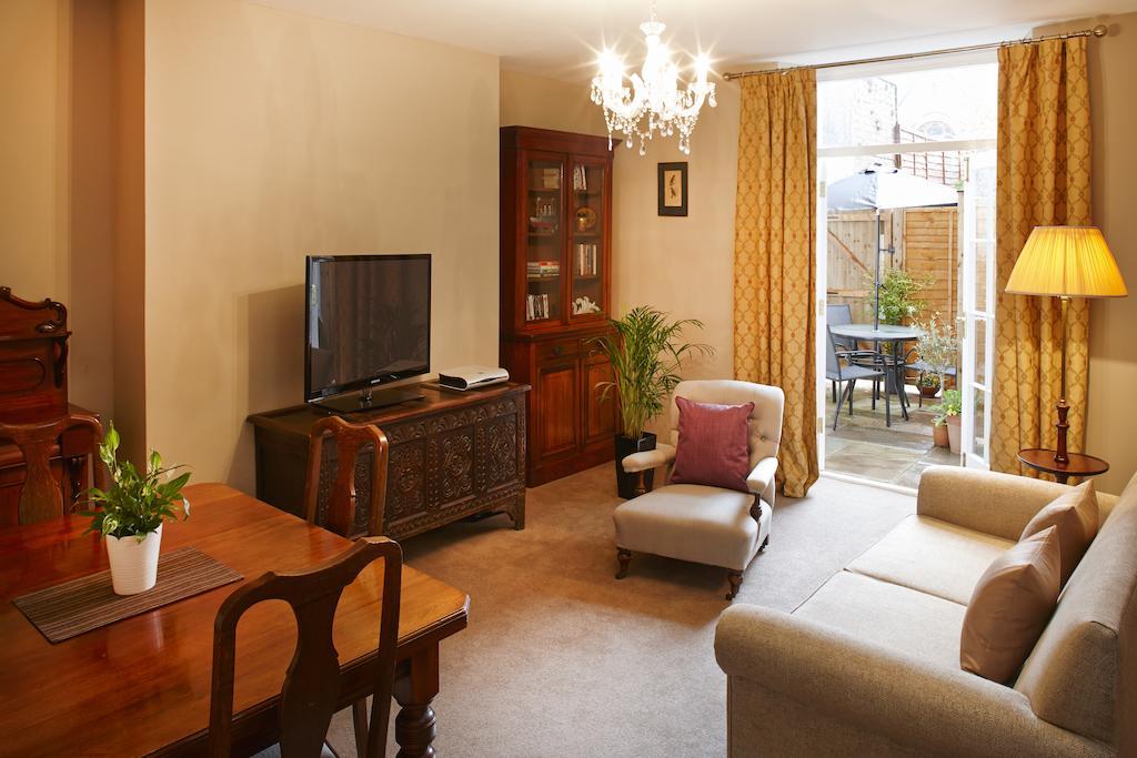 The Bradley Hotell Cheltenham Exteriör bild