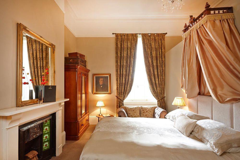 The Bradley Hotell Cheltenham Exteriör bild