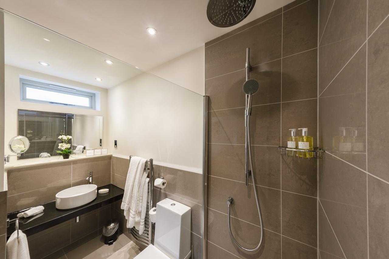 The Bradley Hotell Cheltenham Exteriör bild