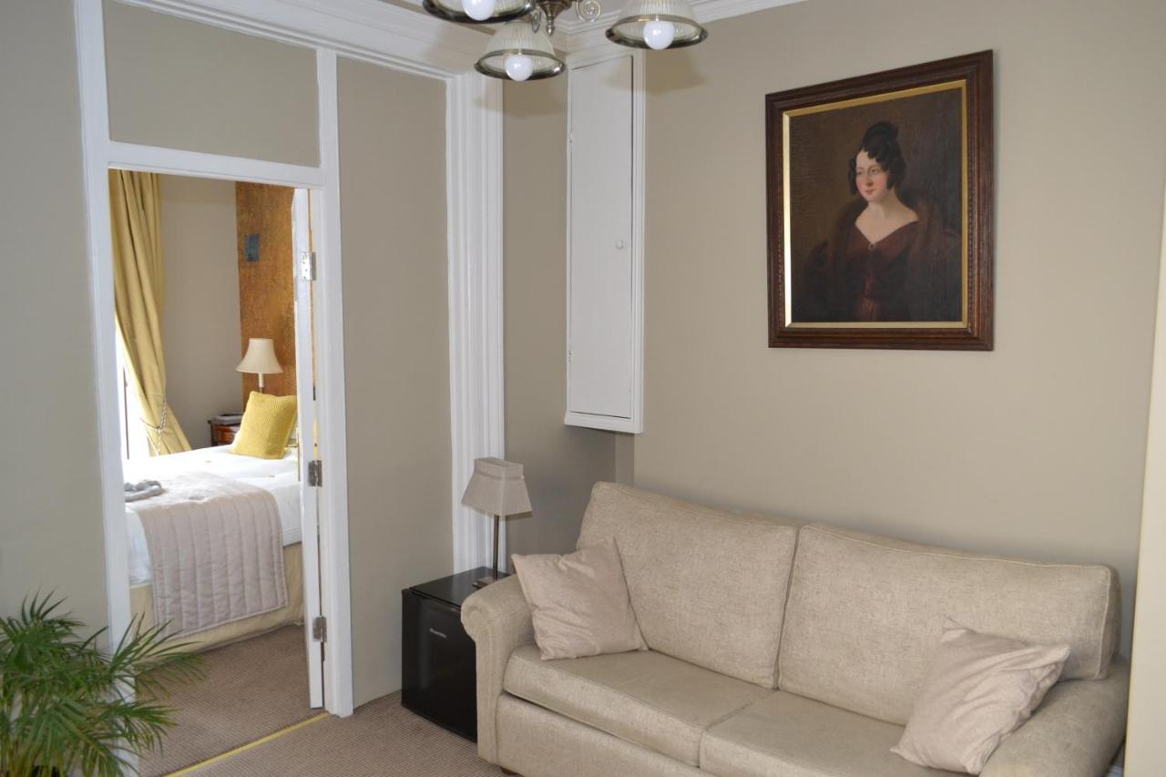 The Bradley Hotell Cheltenham Exteriör bild