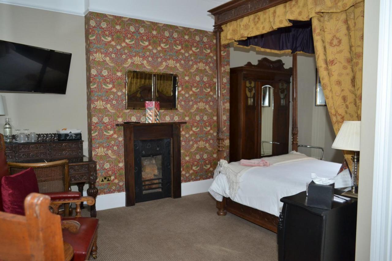 The Bradley Hotell Cheltenham Exteriör bild